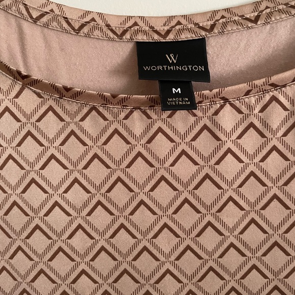 Satin blouse - Picture 2 of 3